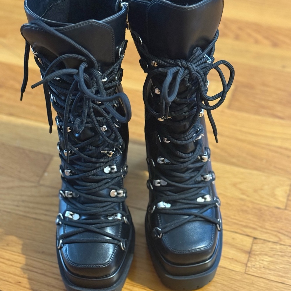 Stylish Black Lace-Up Combat Boots